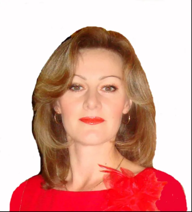 Еловских Наталья Валенитновна Художественный руководитель.jpg